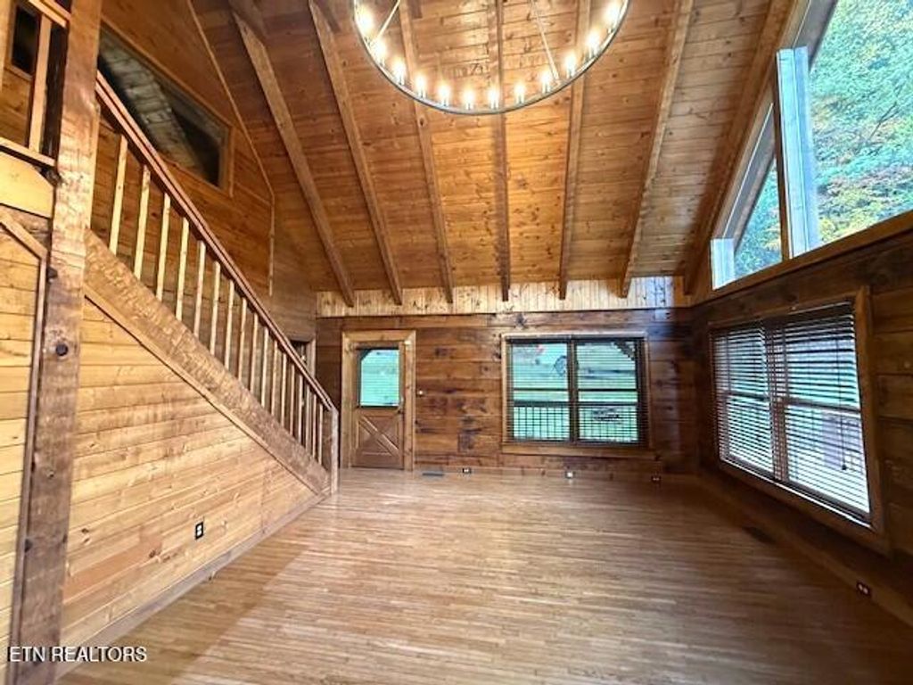 Photo of 1608 Bench Mountain Way, Sevierville, TN 37862 (MLS # 1322298)