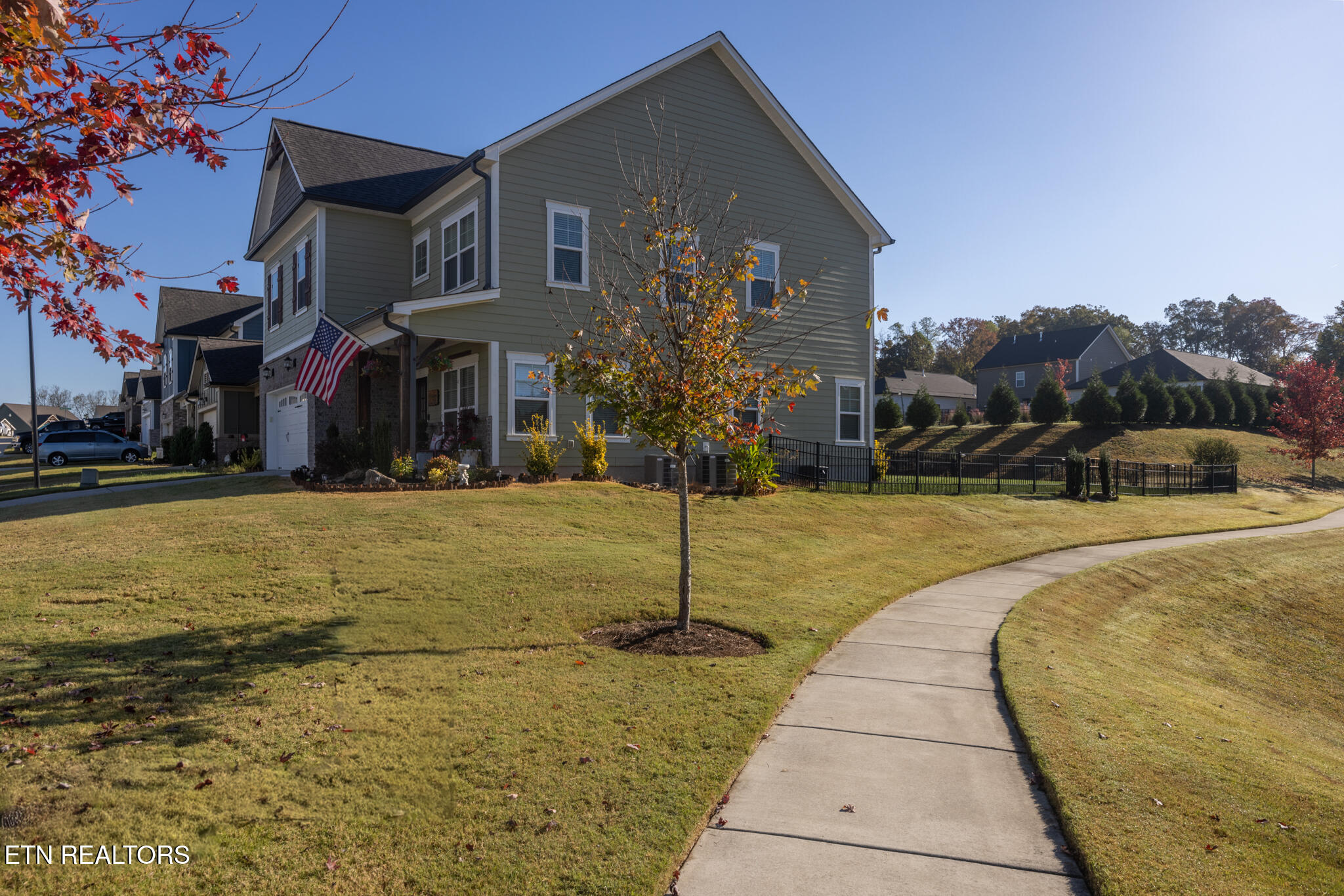 5034 NE Shelterwood Drive