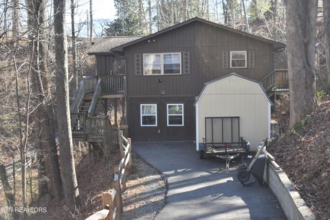 Tiny photo for 514 Gatlin Drive, Gatlinburg, TN 37738 (MLS # 1326390)