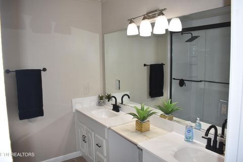 Tiny photo for 514 Gatlin Drive, Gatlinburg, TN 37738 (MLS # 1326390)