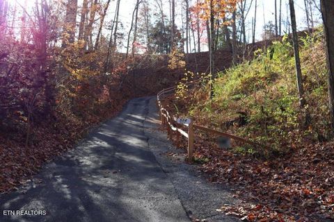 Tiny photo for 514 Gatlin Drive, Gatlinburg, TN 37738 (MLS # 1326390)