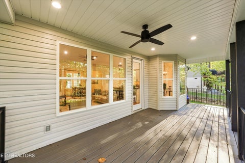Tiny photo for 262 Mialaquo Circle, Loudon, TN 37774 (MLS # 1360273)