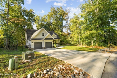 Tiny photo for 262 Mialaquo Circle, Loudon, TN 37774 (MLS # 1360273)
