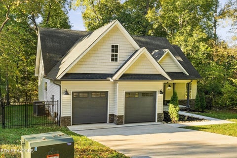 Tiny photo for 262 Mialaquo Circle, Loudon, TN 37774 (MLS # 1360273)