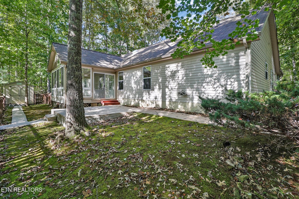 Photo of 113 Devon Rd, Crossville, TN 38558 (MLS # 1358229)