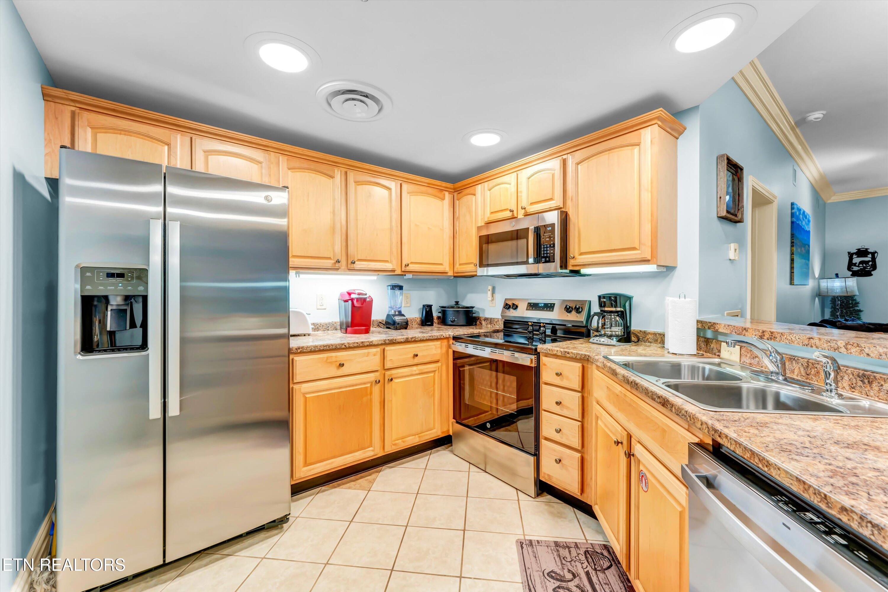 214 Woliss Lane 101