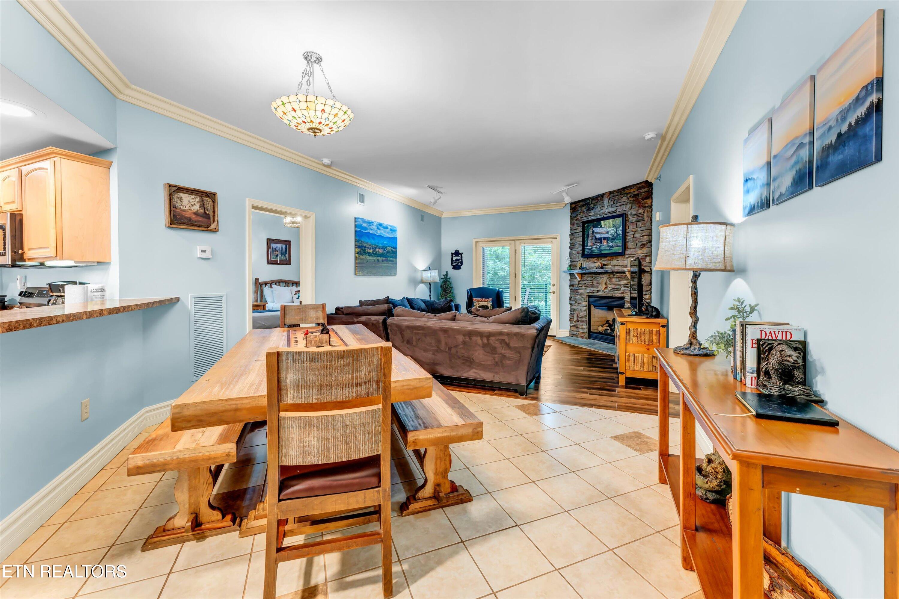 214 Woliss Lane 101