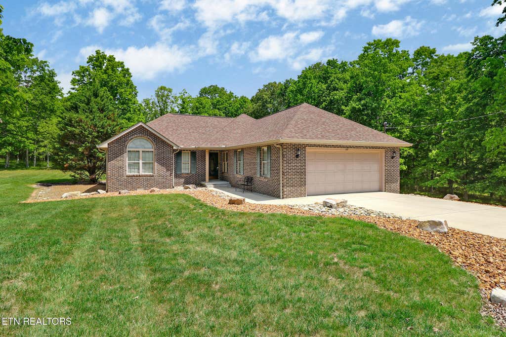 Photo of 127 Wilbourn Drive, Crossville, TN 38558 (MLS # 1341220)