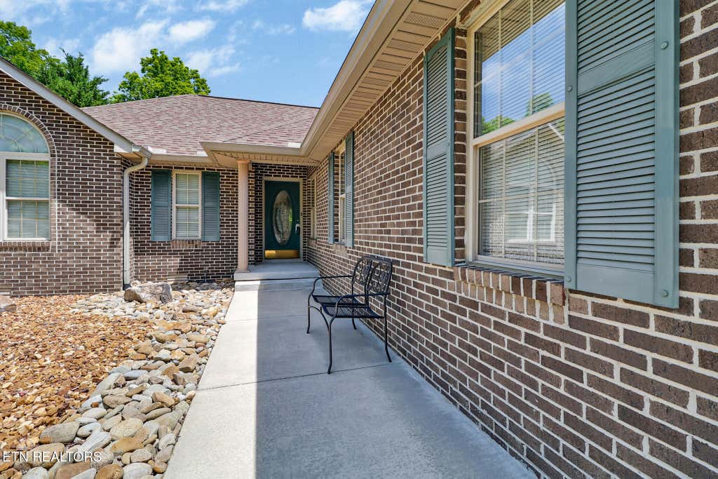 Photo of 127 Wilbourn Drive, Crossville, TN 38558 (MLS # 1341220)