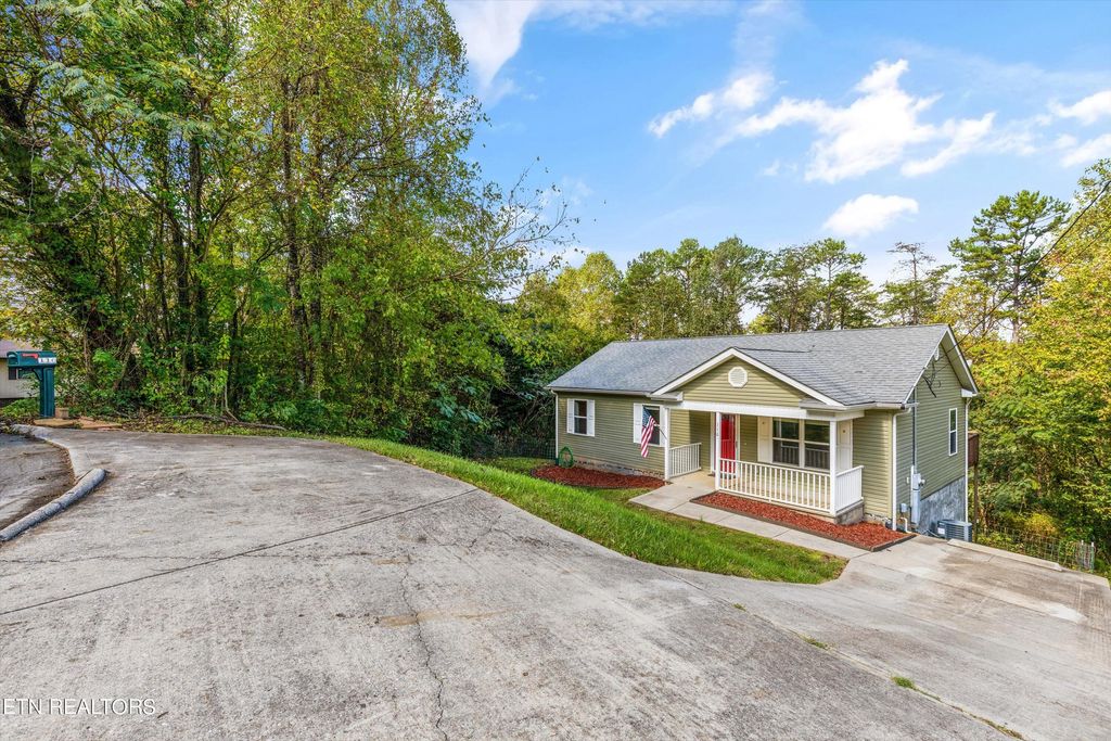 Photo of 116 Valley View Lane, Heiskell, TN 37754 (MLS # 1278481)