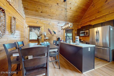 Tiny photo for 2632 Camden Way, Sevierville, TN 37876 (MLS # 1327482)