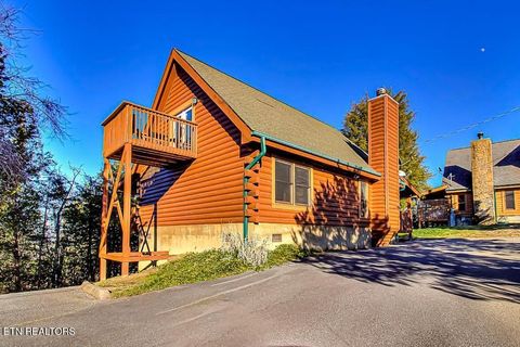 Photo of 2632 Camden Way, Sevierville, TN 37876 (MLS # 1327482)