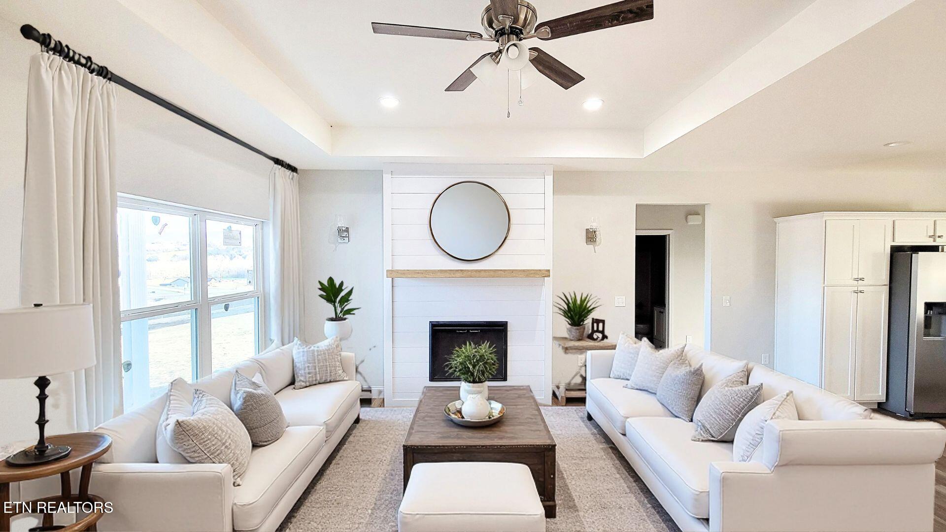 1461 Grandeur Avenue