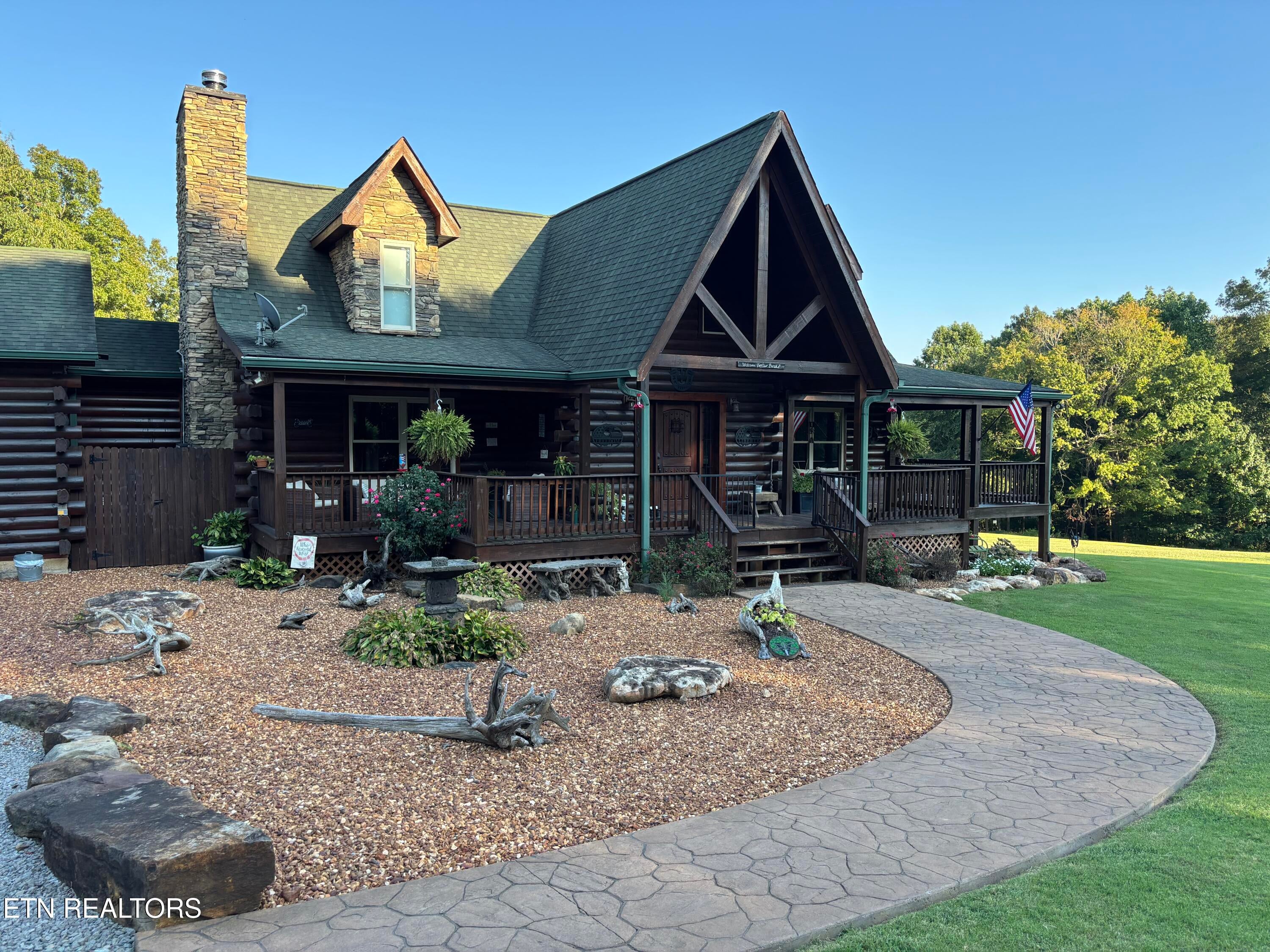 160 Turkey Ridge Rd