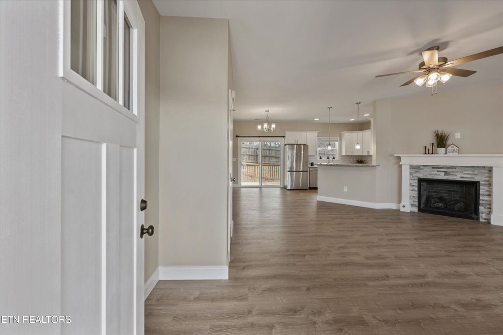 Photo of 208 Daniel Morris Point, Clinton, TN 37716 (MLS # 1329885)