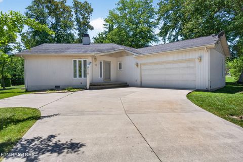Photo of 19 Thames Court, Crossville, TN 38558 (MLS # 1341822)