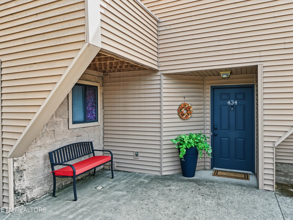 Photo of 434 Olympia Drive, Maryville, TN 37804 (MLS # 1356690)