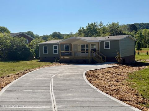 Photo of 1310 W Beaver Creek Drive, Powell, TN 37849 (MLS # 1337714)