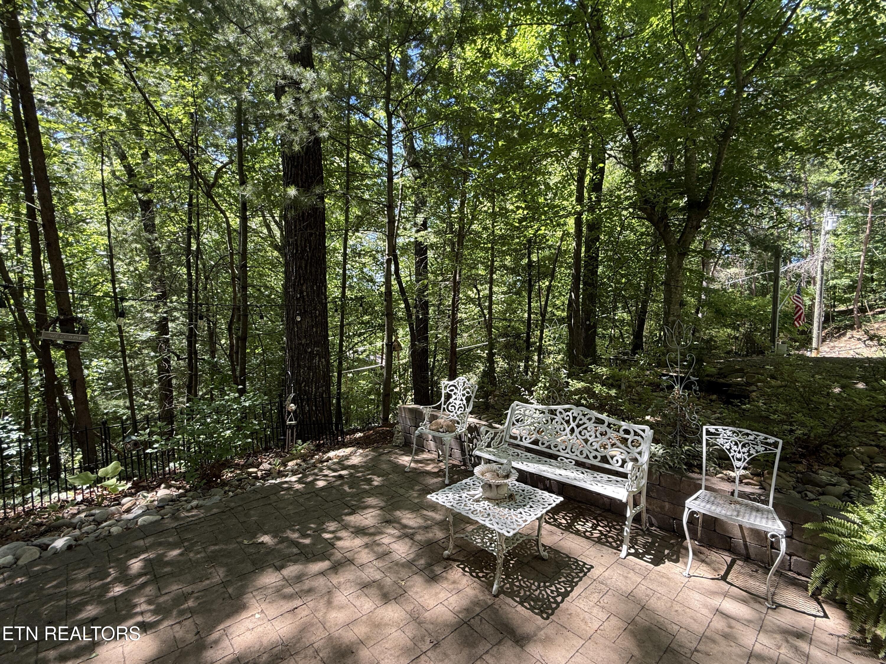 4039 Barb Hollow Rd