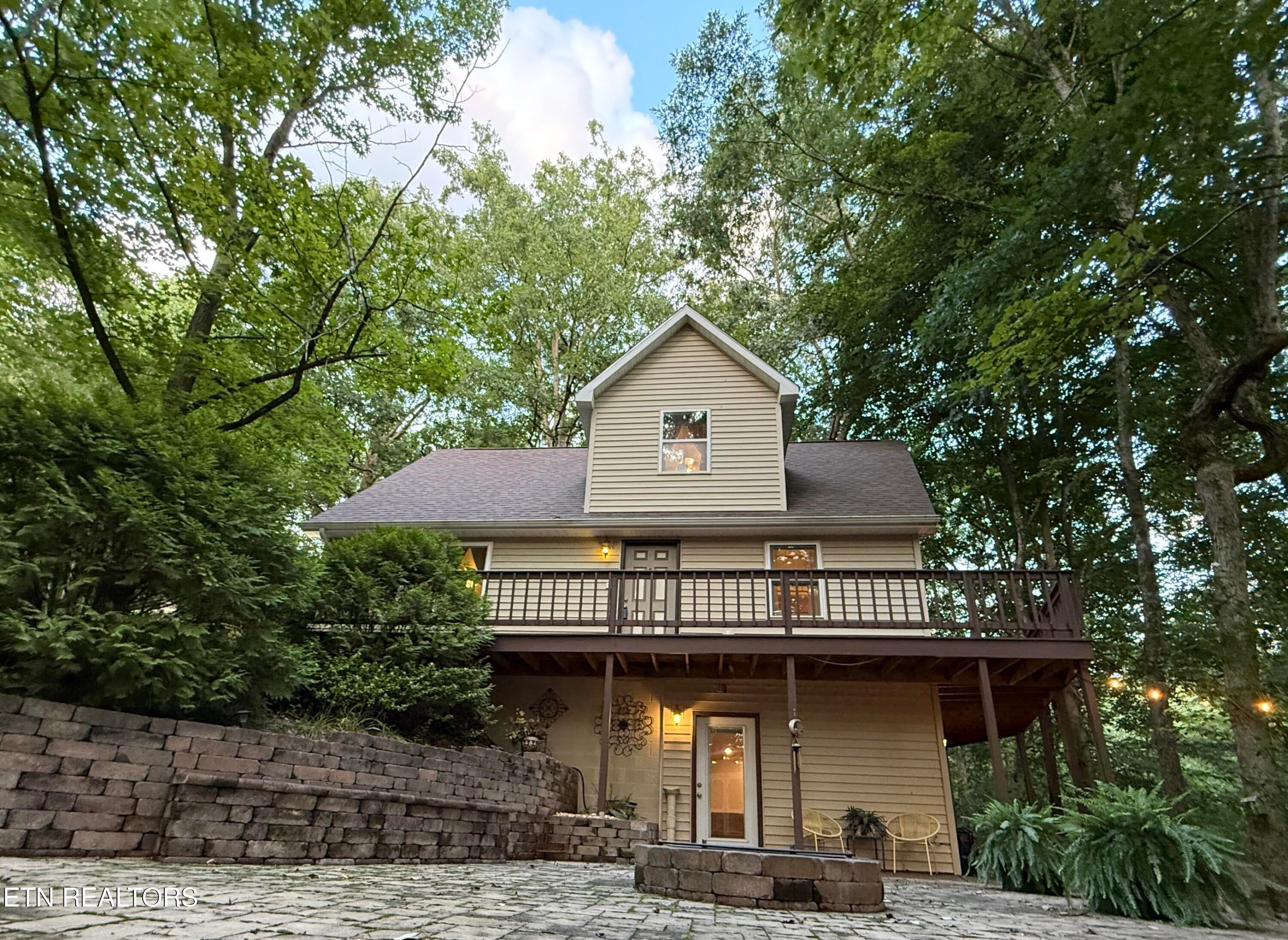 4039 Barb Hollow Rd