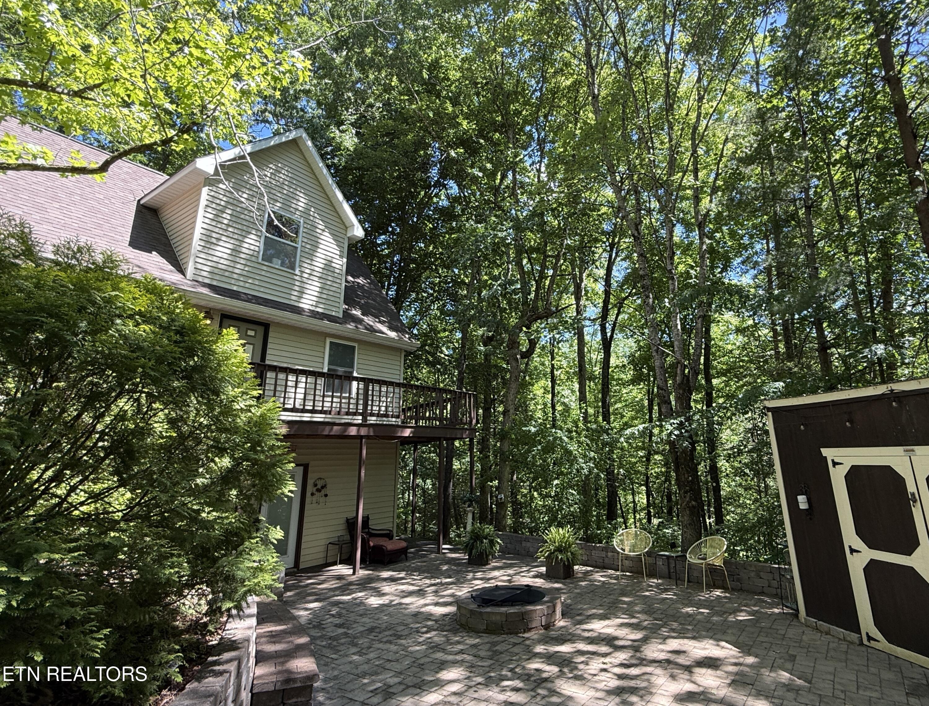 4039 Barb Hollow Rd