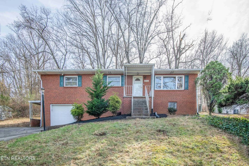 Photo of 3710 Washington Pike, Knoxville, TN 37917 (MLS # 1327168)