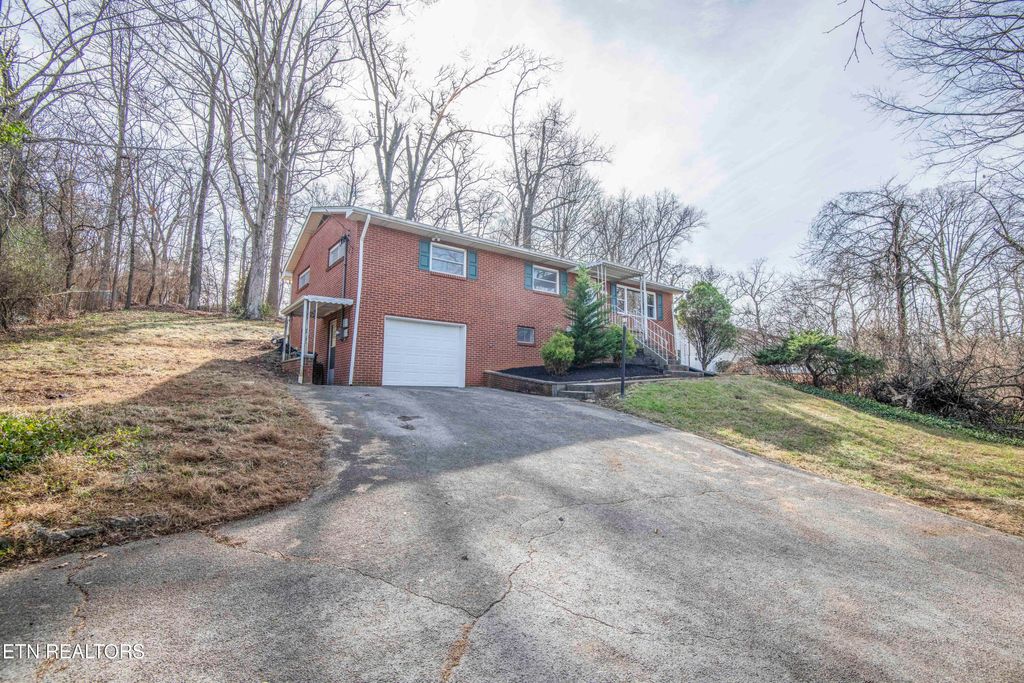 Photo of 3710 Washington Pike, Knoxville, TN 37917 (MLS # 1327168)