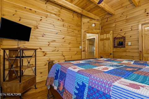 Tiny photo for 817 Boone Acres Lane, Pigeon Forge, TN 37863 (MLS # 1359875)