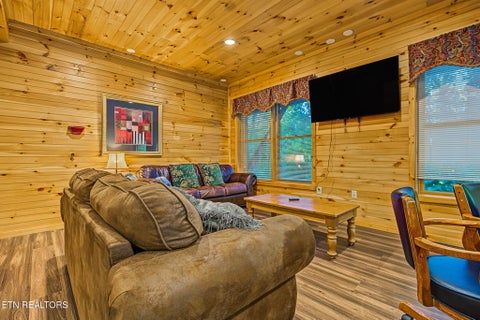 Tiny photo for 817 Boone Acres Lane, Pigeon Forge, TN 37863 (MLS # 1359875)