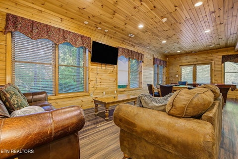 Tiny photo for 817 Boone Acres Lane, Pigeon Forge, TN 37863 (MLS # 1359875)