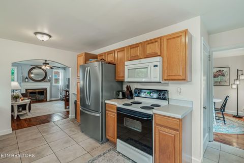 Tiny photo for 1034 E Churchwell Ave, Knoxville, TN 37917 (MLS # 1349515)