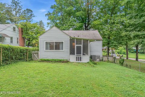 Tiny photo for 1034 E Churchwell Ave, Knoxville, TN 37917 (MLS # 1349515)