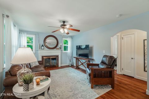 Tiny photo for 1034 E Churchwell Ave, Knoxville, TN 37917 (MLS # 1349515)