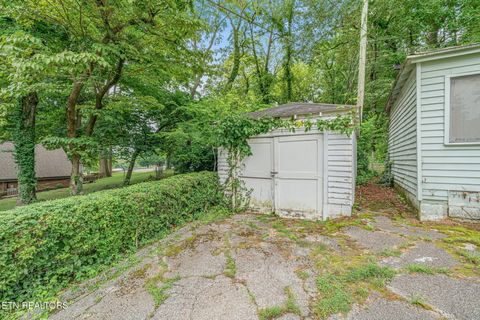 Tiny photo for 1034 E Churchwell Ave, Knoxville, TN 37917 (MLS # 1349515)