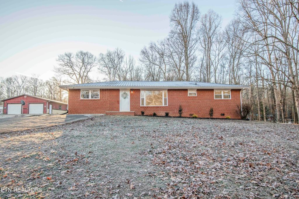 Photo of 251 Wolf Creek Rd, Kingston, TN 37763 (MLS # 1287812)