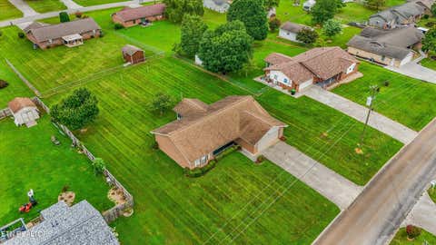 Tiny photo for 426 Woods View Circle, Kodak, TN 37764 (MLS # 1349740)