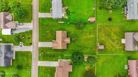Tiny photo for 426 Woods View Circle, Kodak, TN 37764 (MLS # 1349740)