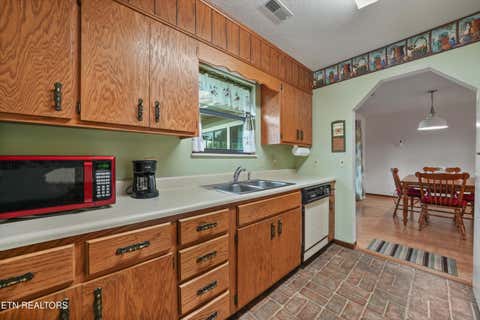 Tiny photo for 426 Woods View Circle, Kodak, TN 37764 (MLS # 1349740)
