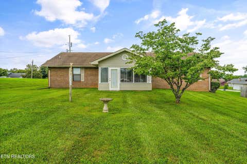 Tiny photo for 426 Woods View Circle, Kodak, TN 37764 (MLS # 1349740)