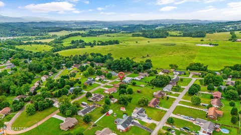 Tiny photo for 426 Woods View Circle, Kodak, TN 37764 (MLS # 1349740)