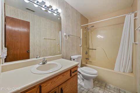 Tiny photo for 426 Woods View Circle, Kodak, TN 37764 (MLS # 1349740)