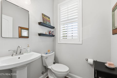 Tiny photo for 103 Crest Pointe Lane, Oak Ridge, TN 37830 (MLS # 1351839)