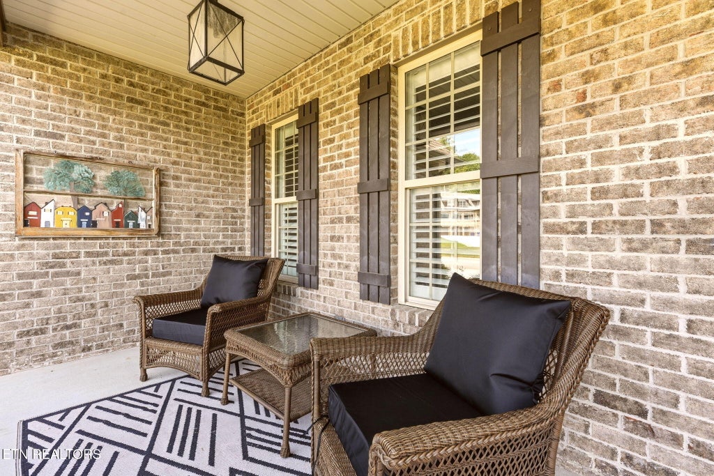 Photo of 103 Crest Pointe Lane, Oak Ridge, TN 37830 (MLS # 1351839)