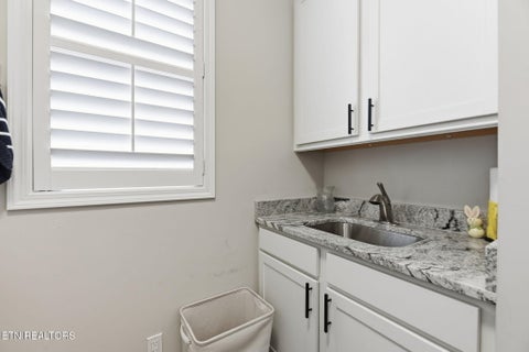 Tiny photo for 103 Crest Pointe Lane, Oak Ridge, TN 37830 (MLS # 1351839)