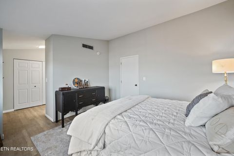 Tiny photo for 1930 Cherokee Bluff Drive, Knoxville, TN 37920 (MLS # 1328767)