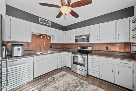 Tiny photo for 1930 Cherokee Bluff Drive, Knoxville, TN 37920 (MLS # 1328767)