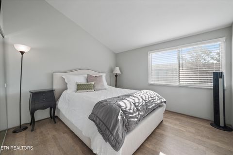 Tiny photo for 1930 Cherokee Bluff Drive, Knoxville, TN 37920 (MLS # 1328767)