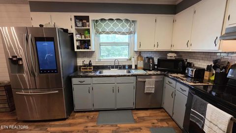 Tiny photo for 332 Buena Vista Drive, Crossville, TN 38555 (MLS # 1317872)