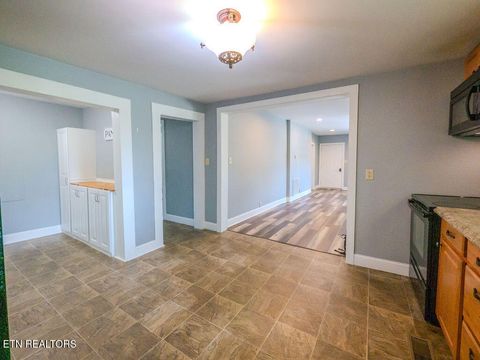 Tiny photo for 605 Shoemaker St, Athens, TN 37303 (MLS # 1341277)