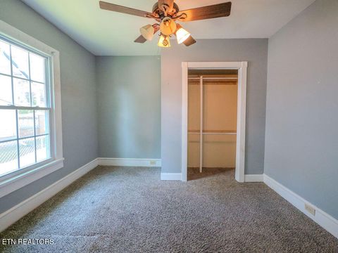 Tiny photo for 605 Shoemaker St, Athens, TN 37303 (MLS # 1341277)